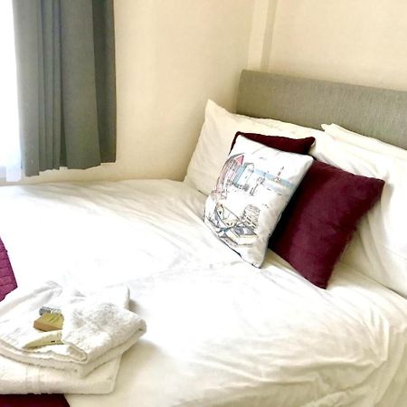 Coastal Apartment Southend-on-Sea Esterno foto